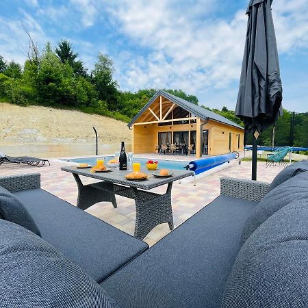 Holiday House Adamo Selno Exterior photo
