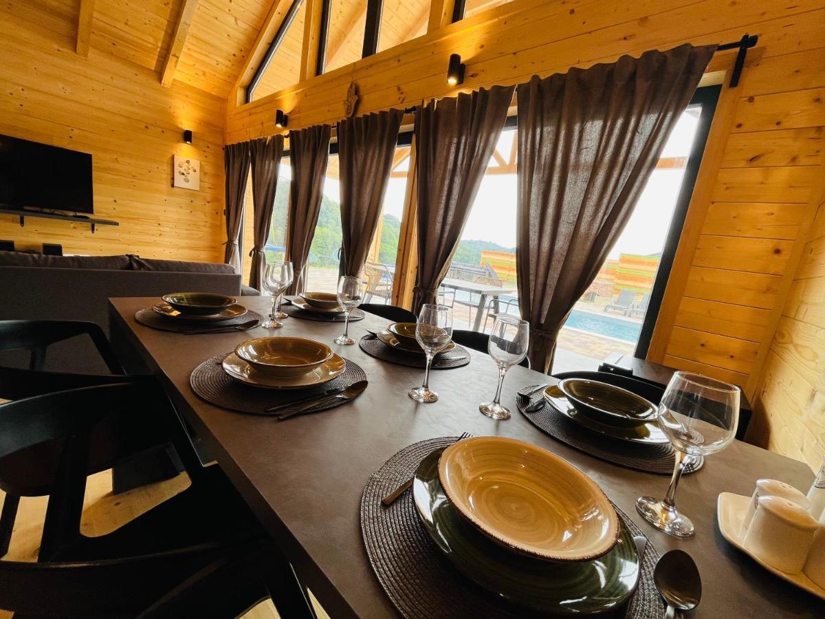 Holiday House Adamo Selno Exterior photo